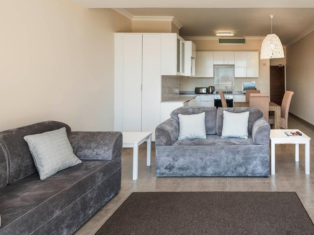 Inverness Cape Town Bagian luar foto